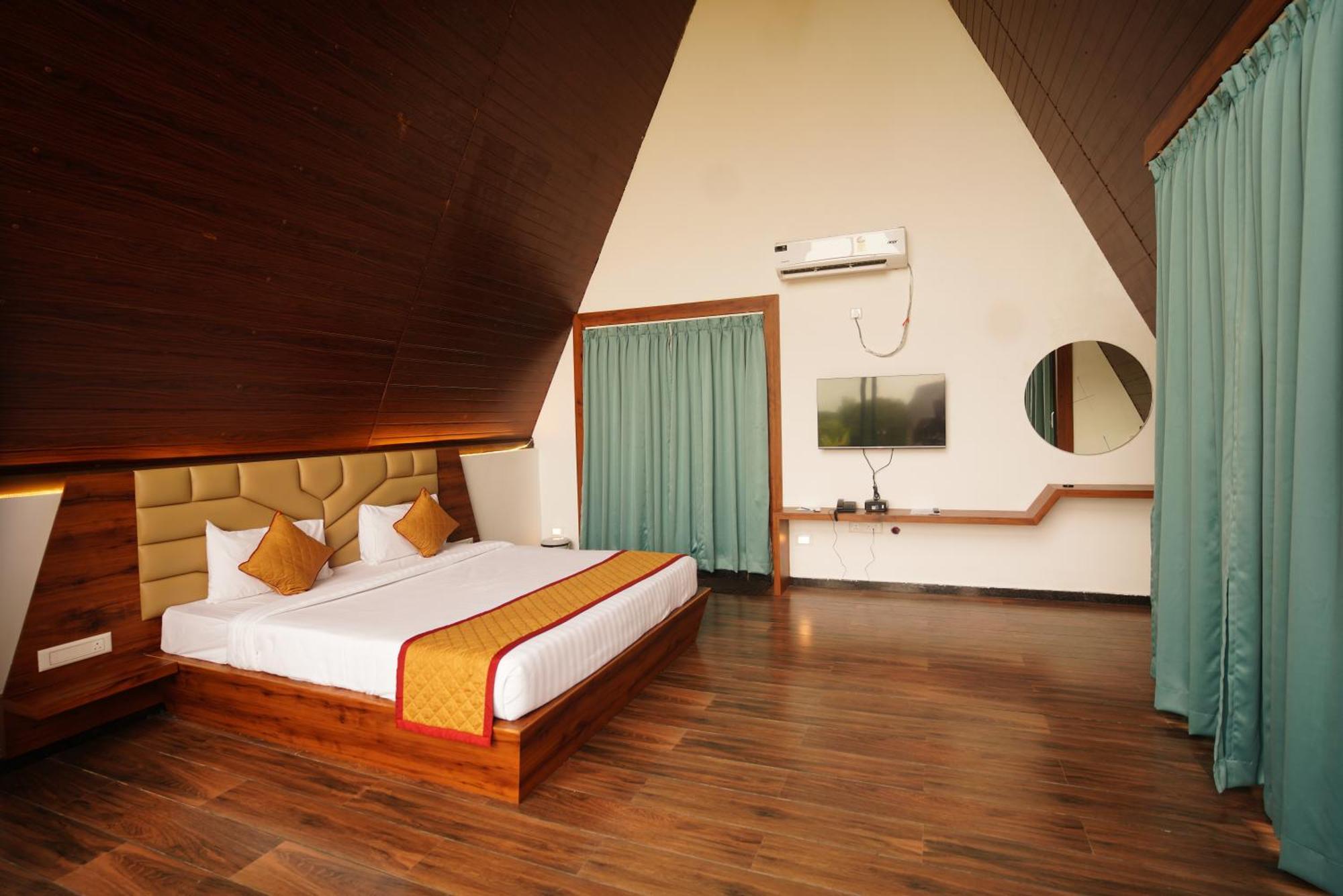 Q Mango Resort Ramanagara Bagian luar foto