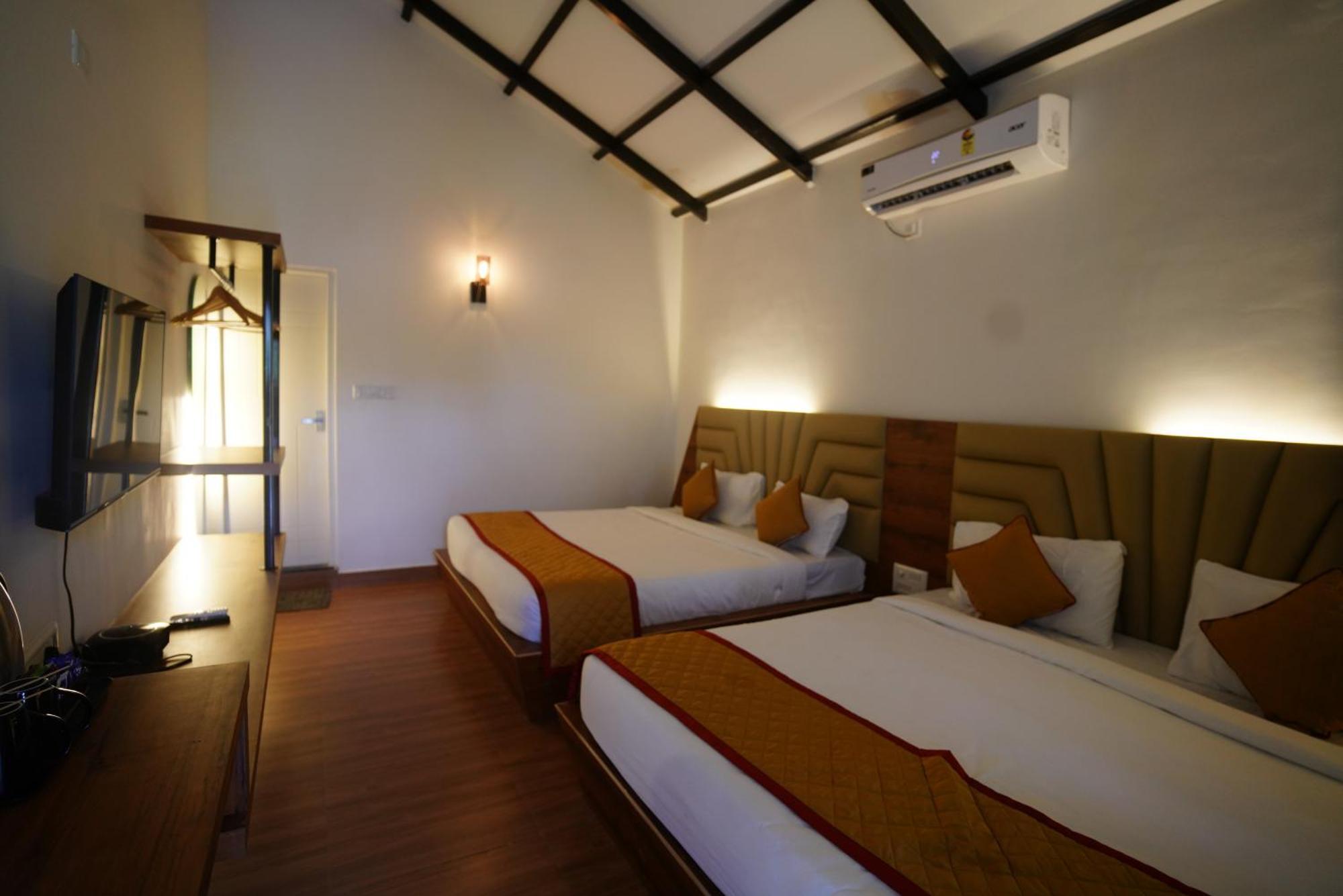 Q Mango Resort Ramanagara Bagian luar foto