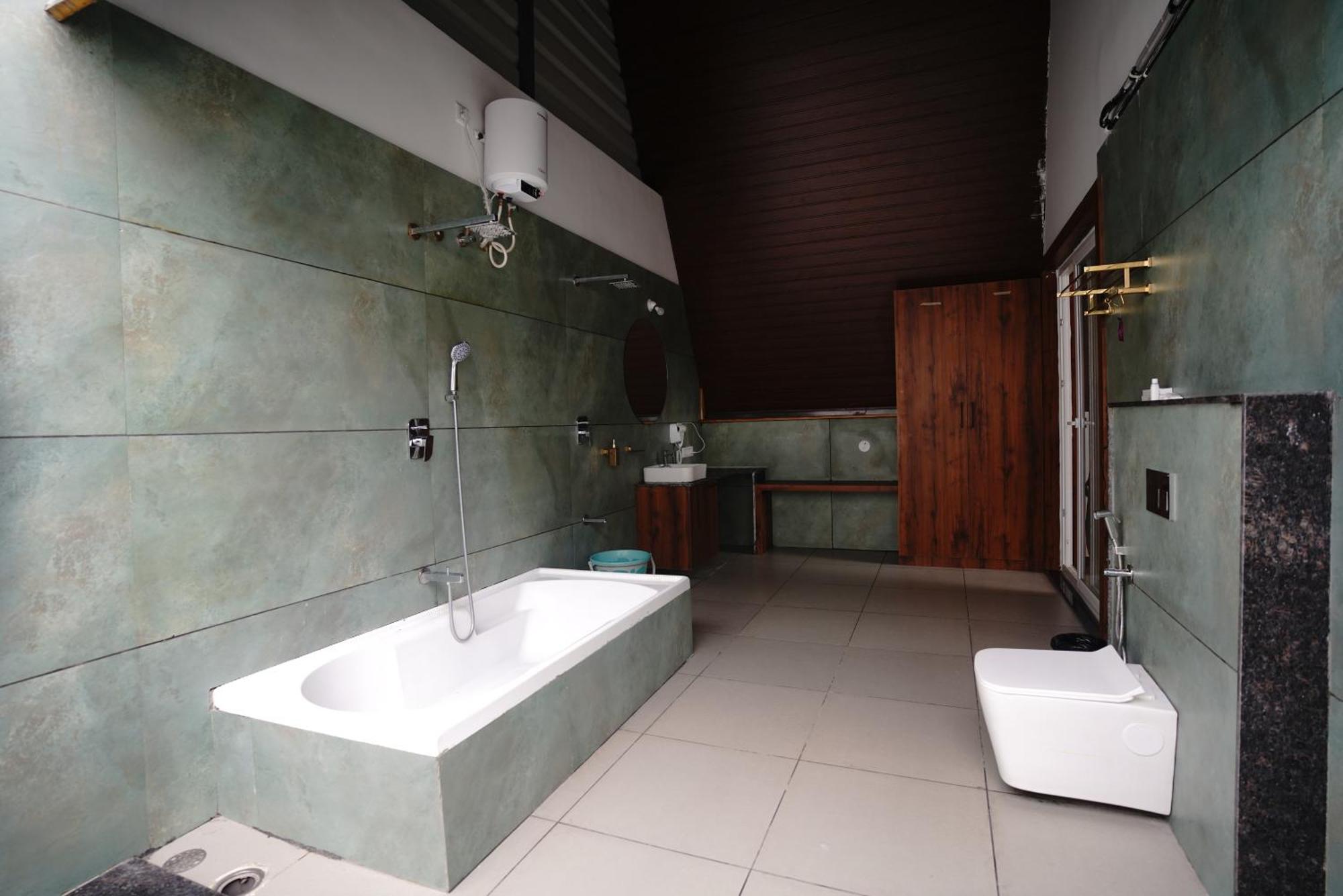 Q Mango Resort Ramanagara Bagian luar foto